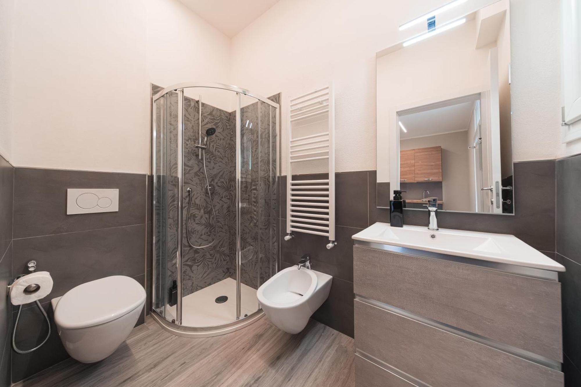Dall'Arca Suites Bologna Station - Center - Fiera ภายนอก รูปภาพ