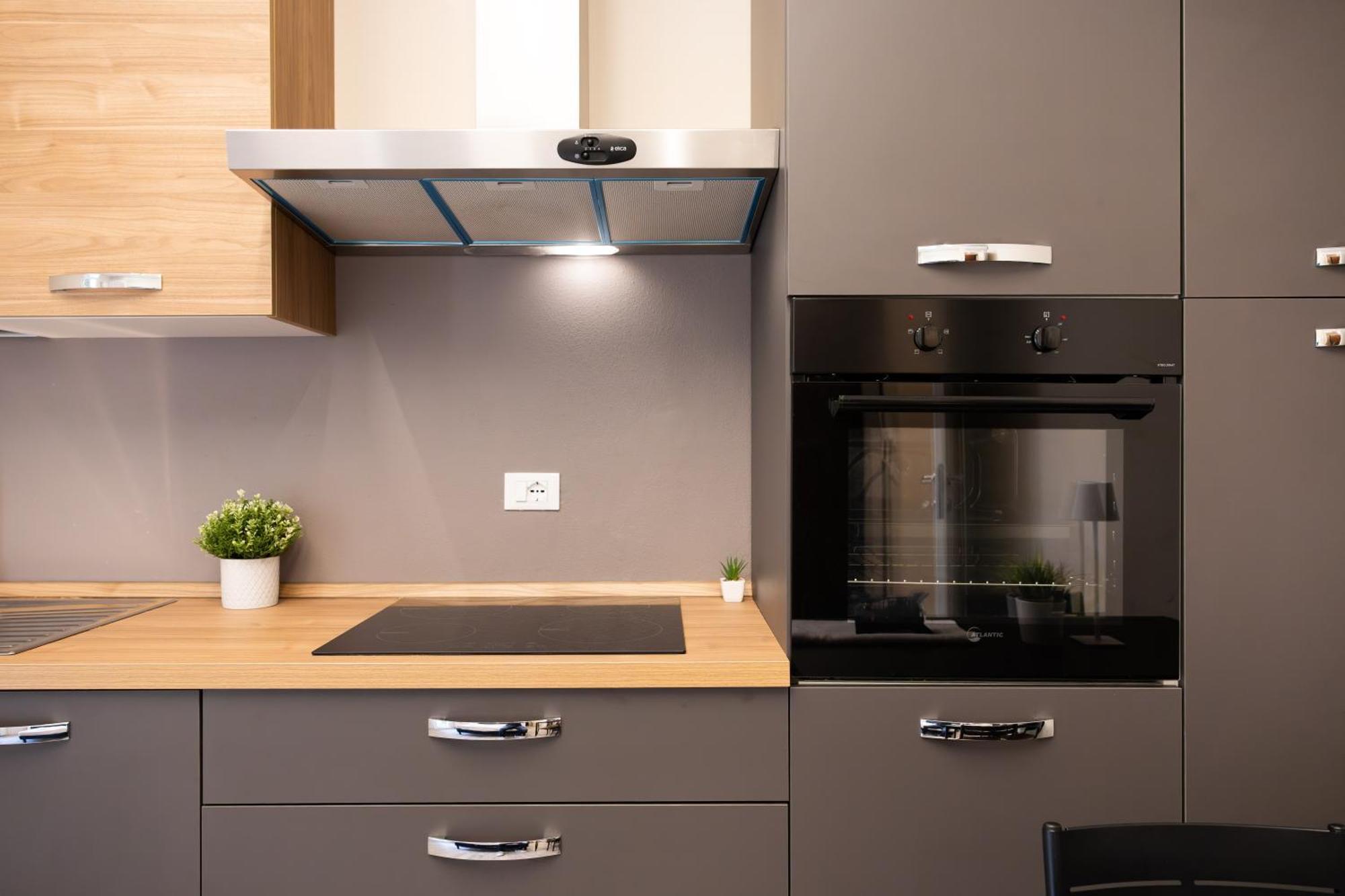 Dall'Arca Suites Bologna Station - Center - Fiera ภายนอก รูปภาพ