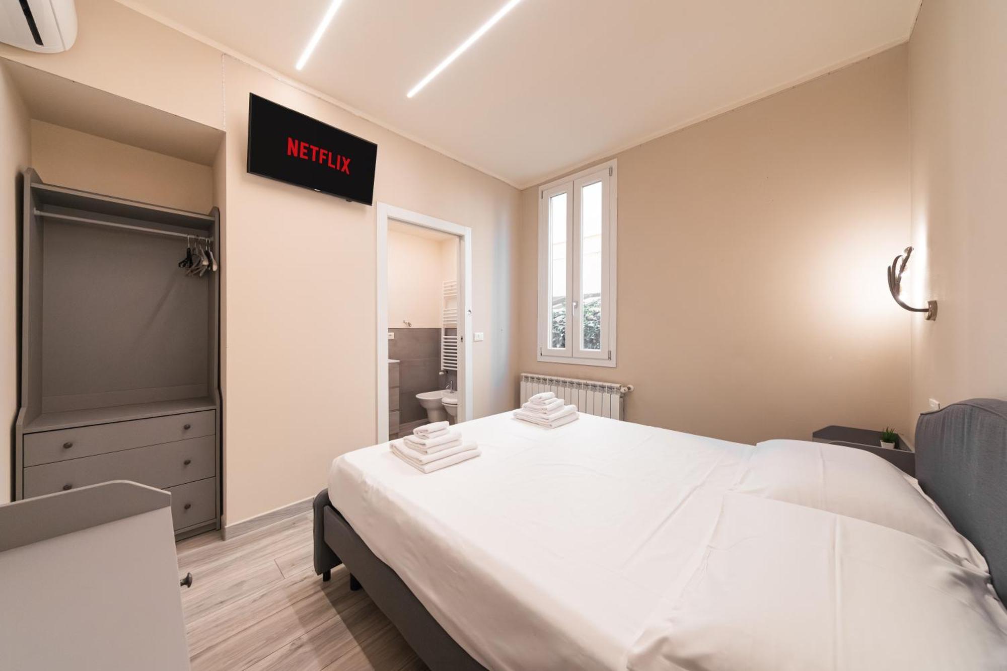 Dall'Arca Suites Bologna Station - Center - Fiera ภายนอก รูปภาพ
