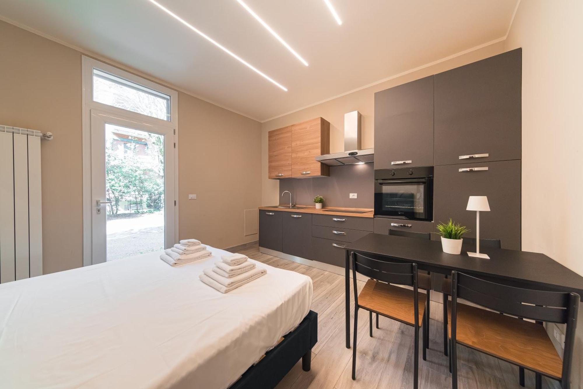 Dall'Arca Suites Bologna Station - Center - Fiera ภายนอก รูปภาพ